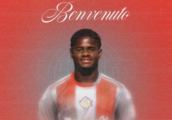 Chính thức: Dấu hiệu Cremonese cựu cầu thủ của Barcelona Faye