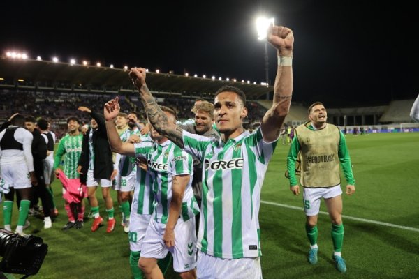 Đạo diễn Betis: Ký hợp đồng với Anthony là bản hợp đồng khó khăn nhất và câu lạc bộ không bị nợ.